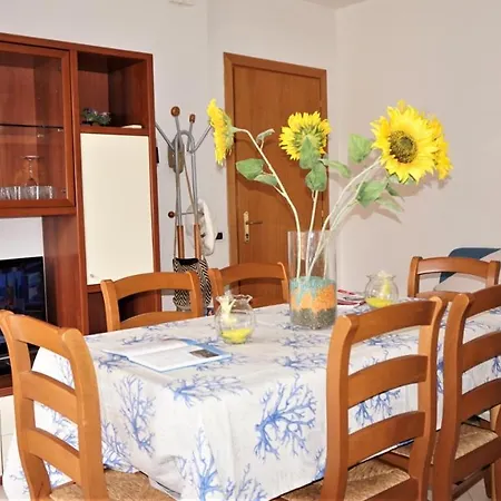 Apartment Spacious Flat On The 2nd Floor Located 300 Metres From The *